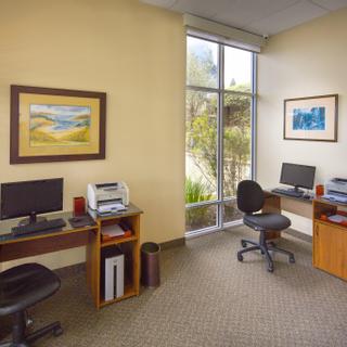 Best Western Plus Royal Oak Hotel | San Luis Obispo, California | Hotel business center with desks and computers